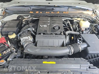 2021 Nissan Frontier SV Crew Cab Medium Bed - miniatura 15