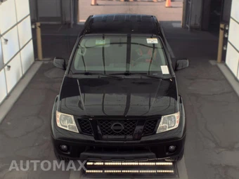 2021 Nissan Frontier SV Crew Cab Medium Bed - miniatura 2