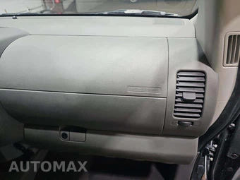 2021 Nissan Frontier SV Crew Cab Medium Bed – miniatura 19