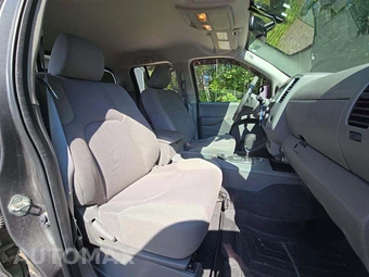 2021 Nissan Frontier SV Crew Cab Medium Bed – miniatura 18