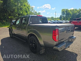 2021 Nissan Frontier SV Crew Cab Medium Bed – miniatura 2
