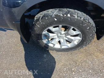 2021 Nissan Frontier SV Crew Cab Medium Bed - miniatura 10