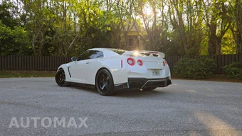 2021 Nissan GT-R Premium - miniatura 17