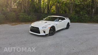 2021 Nissan GT-R Premium - miniatura 2