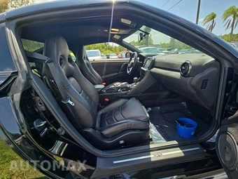 2021 Nissan GT-R Premium - miniatura 18