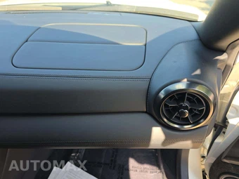 2021 Nissan GT-R Premium - miniatura 19