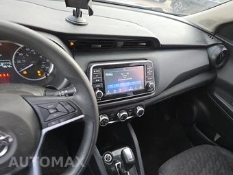 2021 Nissan Kicks S – miniatura 11