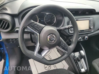 2021 Nissan Kicks S – miniatura 10