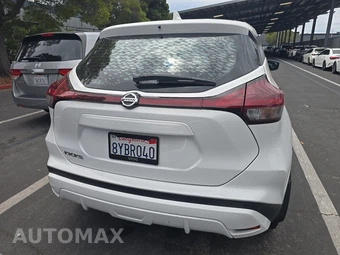 2021 Nissan Kicks S – miniatura 5