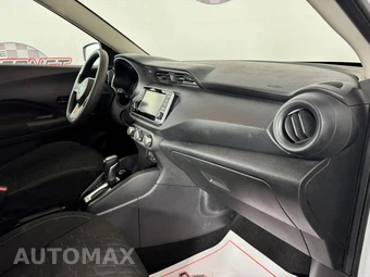2021 Nissan Kicks S - miniatura 12