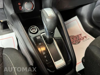 2021 Nissan Kicks S - miniatura 22
