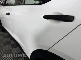 2021 Nissan Kicks S - miniatura 25