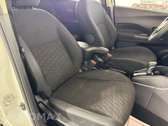 2021 Nissan Kicks S - miniatura 32