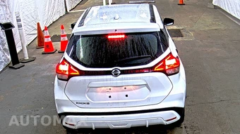 2021 Nissan Kicks S - miniatura 5