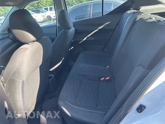 2021 Nissan Kicks S - miniatura 12