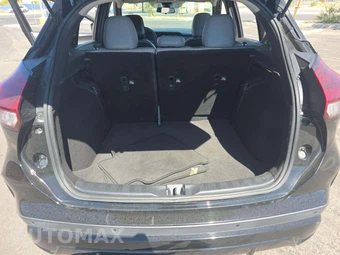 2021 Nissan Kicks SR – miniatura 11