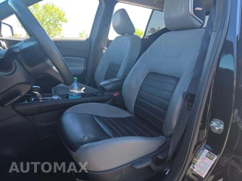 2021 Nissan Kicks SR – miniatura 3