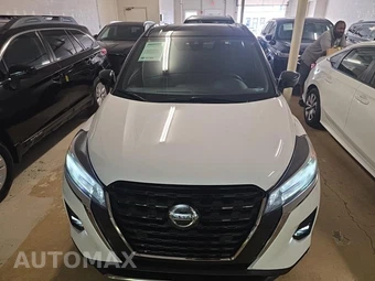 2021 Nissan Kicks SR - miniatura 2