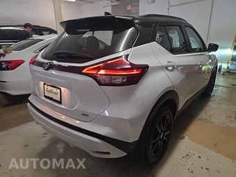 2021 Nissan Kicks SR - miniatura 4
