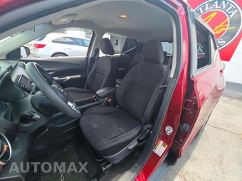 2021 Nissan Kicks SV – miniatura 3