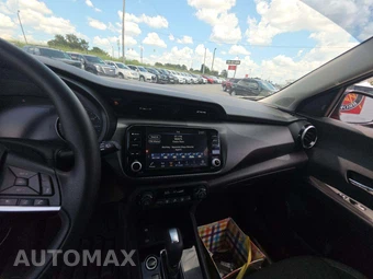 2021 Nissan Kicks SV – miniatura 7