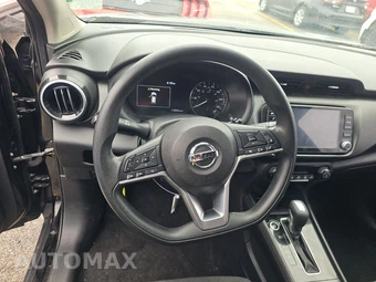 2021 Nissan Kicks SV – miniatura 10