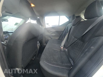 2021 Nissan Kicks SV – miniatura 13