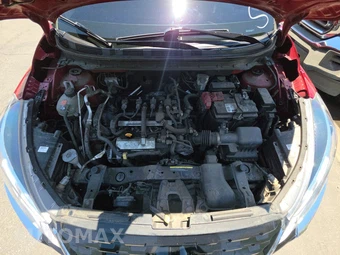 2021 Nissan Kicks SV - miniatura 15