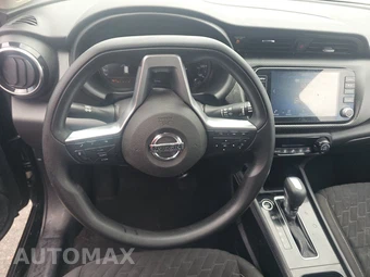 2021 Nissan Kicks SV - miniatura 10