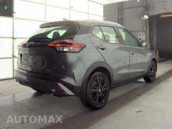 2021 Nissan Kicks SV - miniatura 4