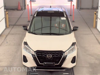 2021 Nissan Kicks SV - miniatura 2