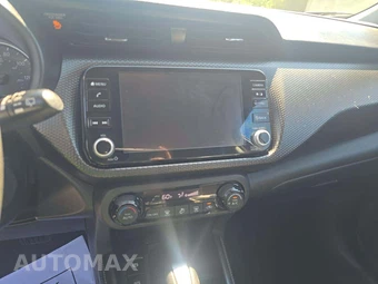 2021 Nissan Kicks SV - miniatura 10