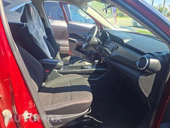 2021 Nissan Kicks SV - miniatura 18