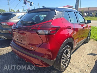 2021 Nissan Kicks SV - miniatura 3