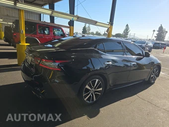 2021 Nissan Maxima SV - miniatura 4