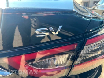 2021 Nissan Maxima SV - miniatura 10