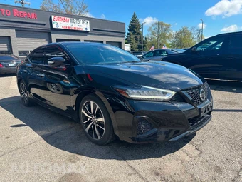 2021 Nissan Maxima SV - miniatura 3