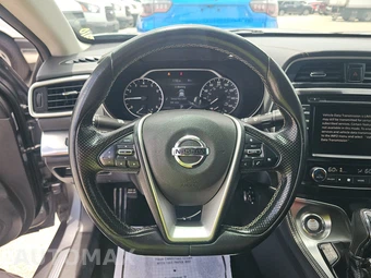 2021 Nissan Maxima SV – miniatura 10