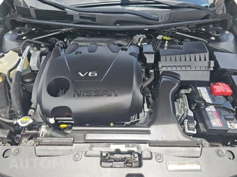 2021 Nissan Maxima SV – miniatura 15