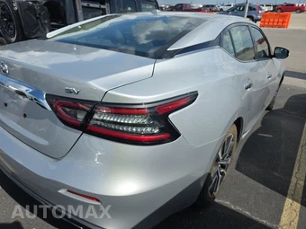 2021 Nissan Maxima SV - miniatura 4