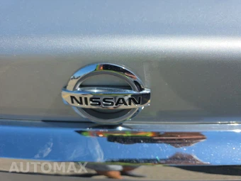 2021 Nissan Maxima SV – miniatura 17