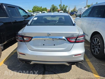 2021 Nissan Maxima SV – miniatura 5