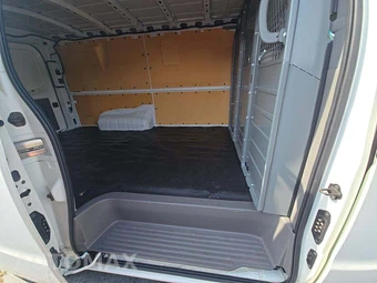 2021 Nissan NV1500 Cargo SV Standard Roof 146.1" WB - miniatura 15