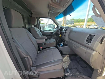 2021 Nissan NV1500 Cargo SV Standard Roof 146.1" WB - miniatura 17