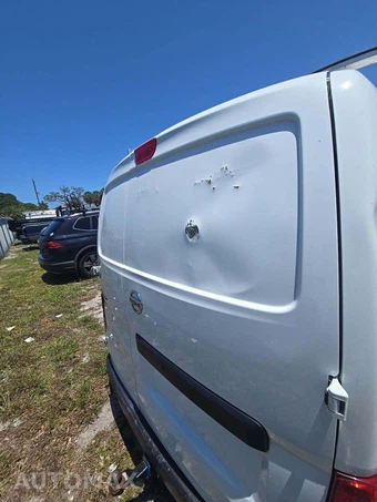 2021 Nissan NV200 Compact Cargo S 115.2" WB - miniatura 24