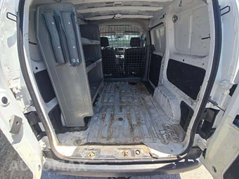 2021 Nissan NV200 Compact Cargo S 115.2" WB - miniatura 11