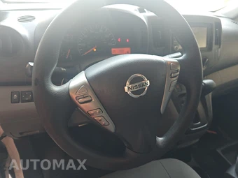 2021 Nissan NV200 Compact Cargo SV 115.2" WB - miniatura 10