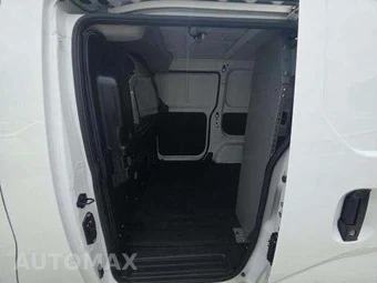 2021 Nissan NV200 Compact Cargo SV 115.2" WB - miniatura 13