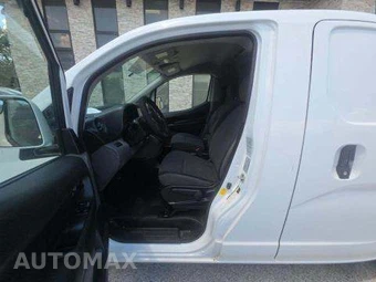2021 Nissan NV200 Compact Cargo SV 115.2" WB - miniatura 6