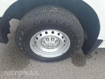 2021 Nissan NV2500 HD Cargo S Standard Roof 146.1" WB - miniatura 20